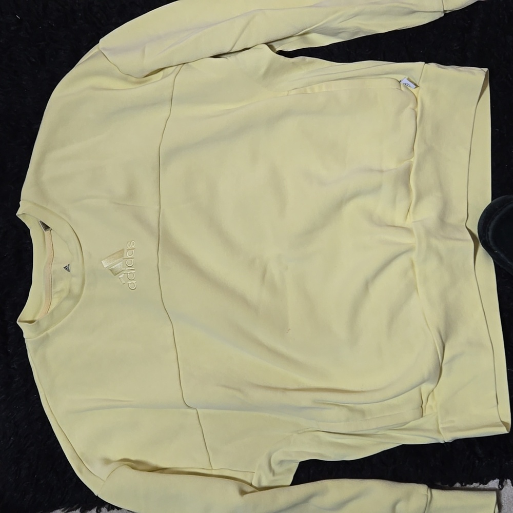 Adidas Sweatshirt